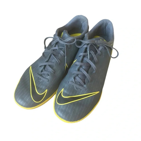 Nike Mercurial Vapor 12 Academy IC Shoes Size 7 Grey Yellow - Picture 11 of 13
